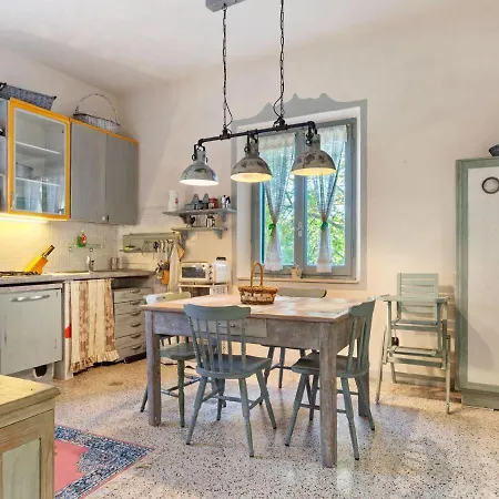 Quaint In With Garden * Stroncone