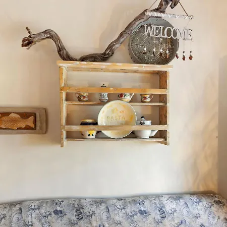 Quaint In With Garden